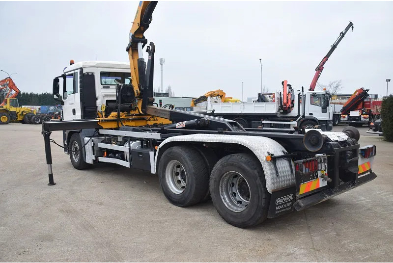 MAN TGS 26.360 - Kamion vetëngarkues, Kamion me vinç: foto 4 MAN TGS 26.360 - Kamion vetëngarkues, Kamion me vinç: foto 4