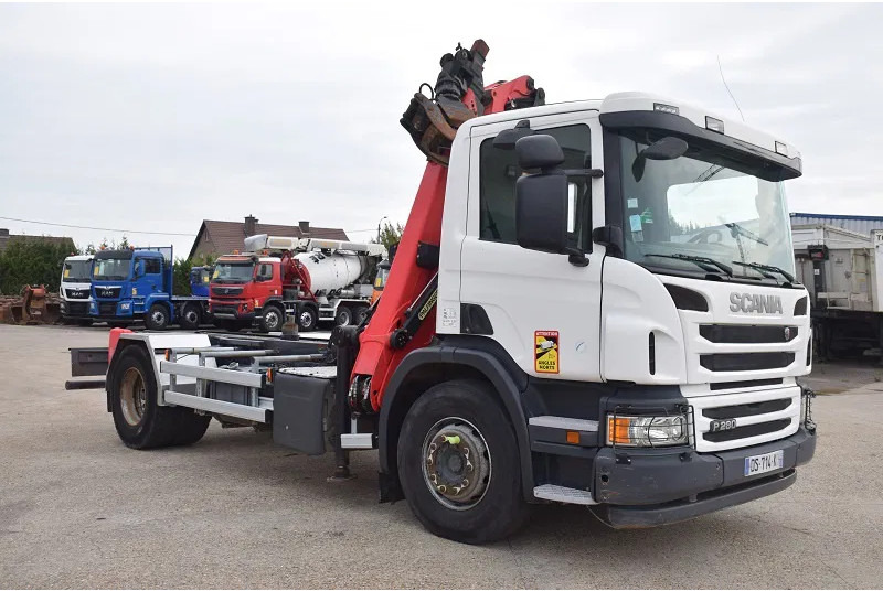 Scania P280 - Kamion me vinç: foto 2 Scania P280 - Kamion me vinç: foto 2