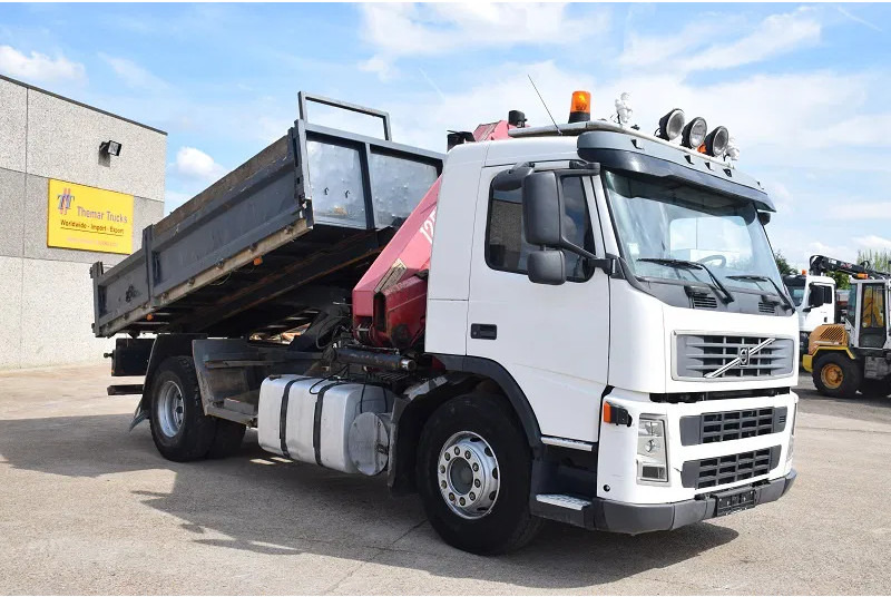 Volvo FM 340 - Kamion vetëshkarkues: foto 1 Volvo FM 340 - Kamion vetëshkarkues: foto 1