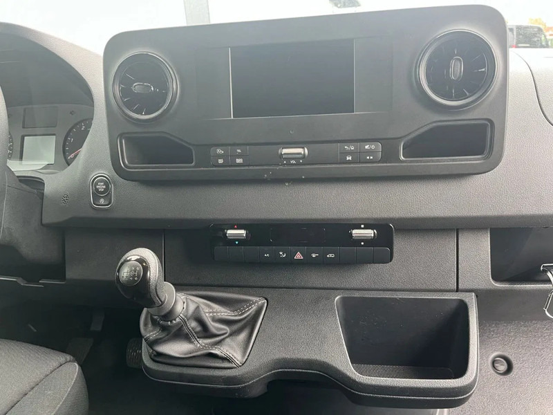Mercedes-Benz Sprinter 315 L3H2*360°Camera*parktronic*cruise control*zetelverwarming* - Furgon: foto 5 Mercedes-Benz Sprinter 315 L3H2*360°Camera*parktronic*cruise control*zetelverwarming* - Furgon: foto 5