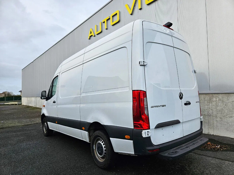 Mercedes-Benz Sprinter 317 L2H2*Achteruitrijcamera*360°camera*Zetelverwarming* - Furgon: foto 2 Mercedes-Benz Sprinter 317 L2H2*Achteruitrijcamera*360°camera*Zetelverwarming* - Furgon: foto 2