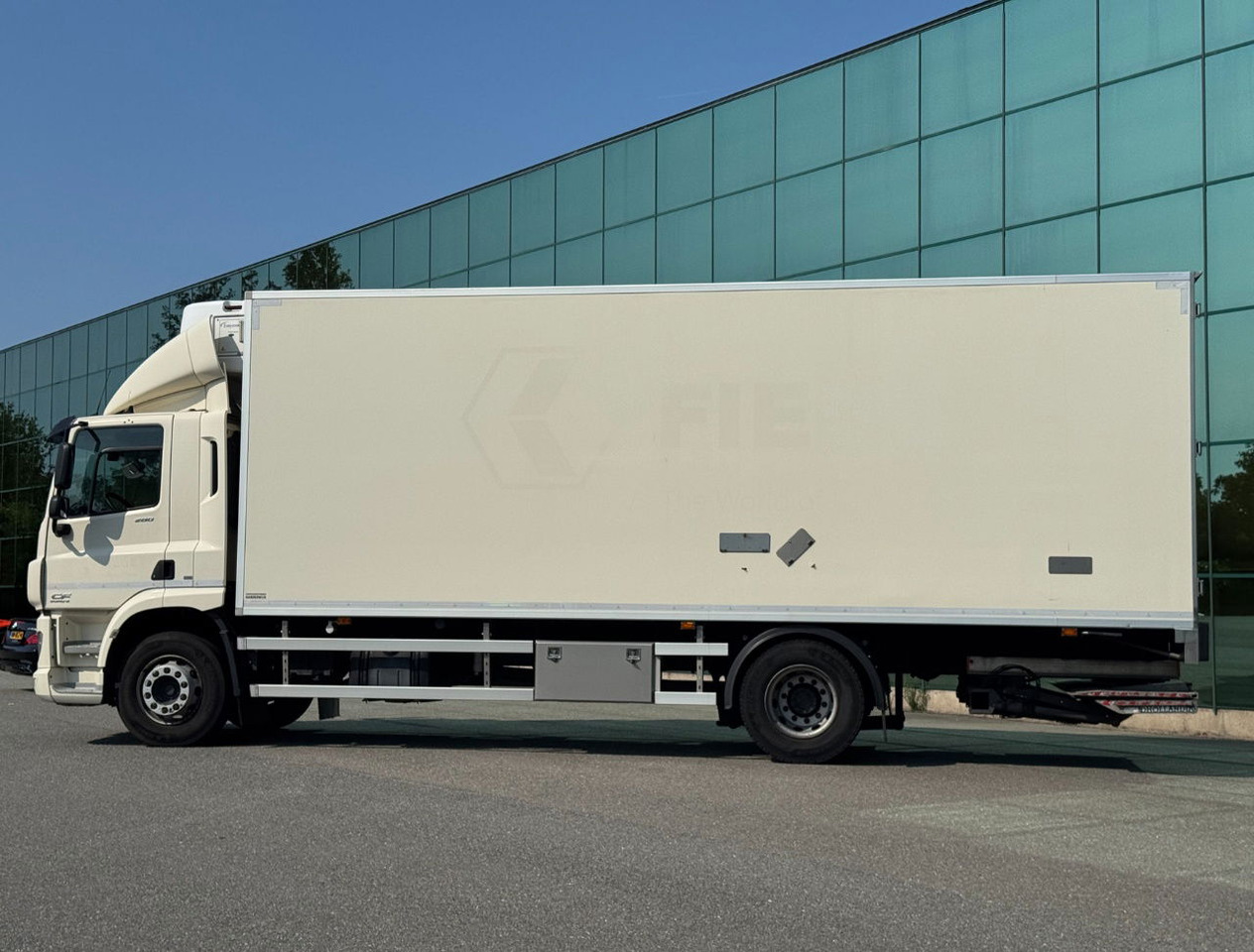 DAF CF 250 Carrier Supra 1150 Multi Temp 561.000 KM Tail Lift NL Truck - Kamion frigorifer: foto 2 DAF CF 250 Carrier Supra 1150 Multi Temp 561.000 KM Tail Lift NL Truck - Kamion frigorifer: foto 2