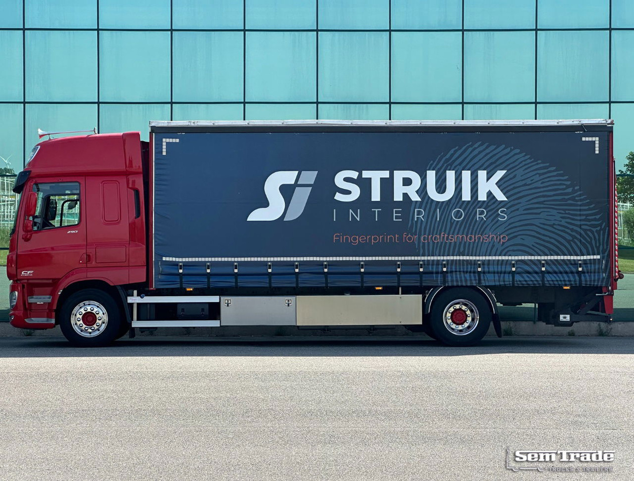 DAF CF 290 FA Space CAB Hardhouten Vloer 2500 KG Klep Nieuw Staat - Kamion vagonetë: foto 2 DAF CF 290 FA Space CAB Hardhouten Vloer 2500 KG Klep Nieuw Staat - Kamion vagonetë: foto 2