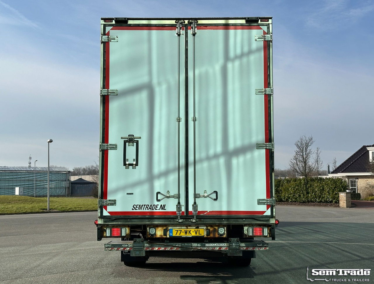 DAF XF 480 FAR SSC 6X2 50 CC Combi 2x Lift Carrier TRS Iceland TOP Condition NL - Kamion frigorifer: foto 4 DAF XF 480 FAR SSC 6X2 50 CC Combi 2x Lift Carrier TRS Iceland TOP Condition NL - Kamion frigorifer: foto 4
