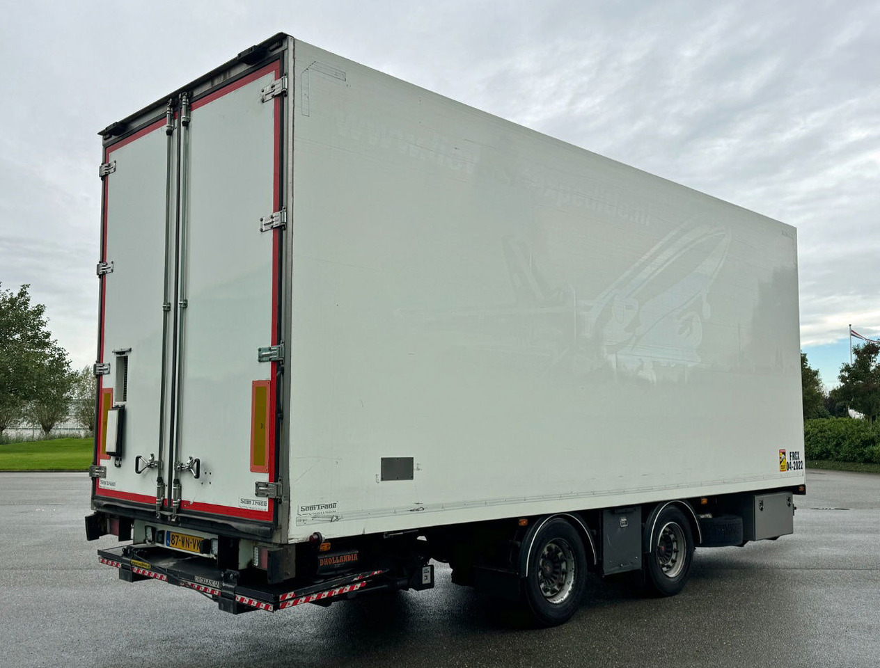 DRACO MZS 218 Wipkar 750 x 250 x 290 CM Inside Tail Lift 2021 TRS Iceland TOP Condition NL Trailertrailer - Rimorkio me vagonetë të mbyllur: foto 5 DRACO MZS 218 Wipkar 750 x 250 x 290 CM Inside Tail Lift 2021 TRS Iceland TOP Condition NL Trailertrailer - Rimorkio me vagonetë të mbyllur: foto 5