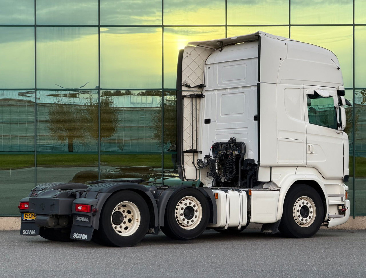 Scania R450 Topline 6X2 Twinsteer Retarder 2X Tanks Park Cooling TOP Condition - Gjysmë-kamion: foto 4 Scania R450 Topline 6X2 Twinsteer Retarder 2X Tanks Park Cooling TOP Condition - Gjysmë-kamion: foto 4