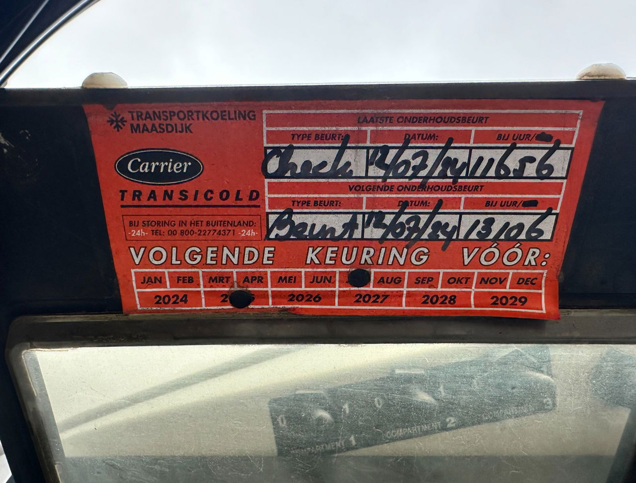 Gjysmë rimorkio frigorifer Gray and Adams City Trailer Carrier Vector 1850 MT TRI-Temp Tail Lift Side Door Steering Axle 3 Pieces Available: foto 9 Gjysmë rimorkio frigorifer Gray and Adams City Trailer Carrier Vector 1850 MT TRI-Temp Tail Lift Side Door Steering Axle 3 Pieces Available: foto 9