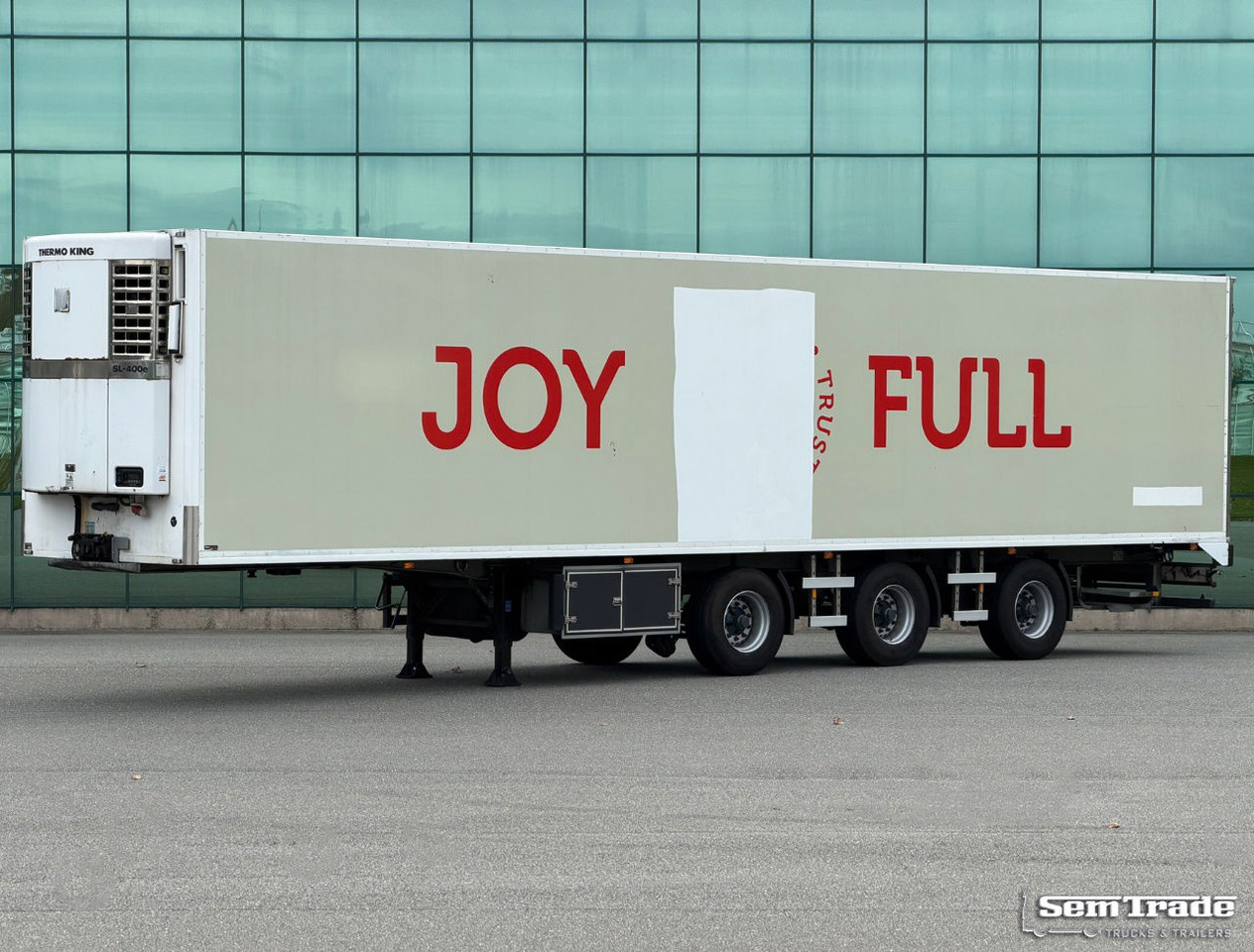 Pacton VAN Beurden Isolated BOX Thermo King SLe400 Steering Axle Holland-Trailer - Gjysmë rimorkio frigorifer: foto 1 Pacton VAN Beurden Isolated BOX Thermo King SLe400 Steering Axle Holland-Trailer - Gjysmë rimorkio frigorifer: foto 1