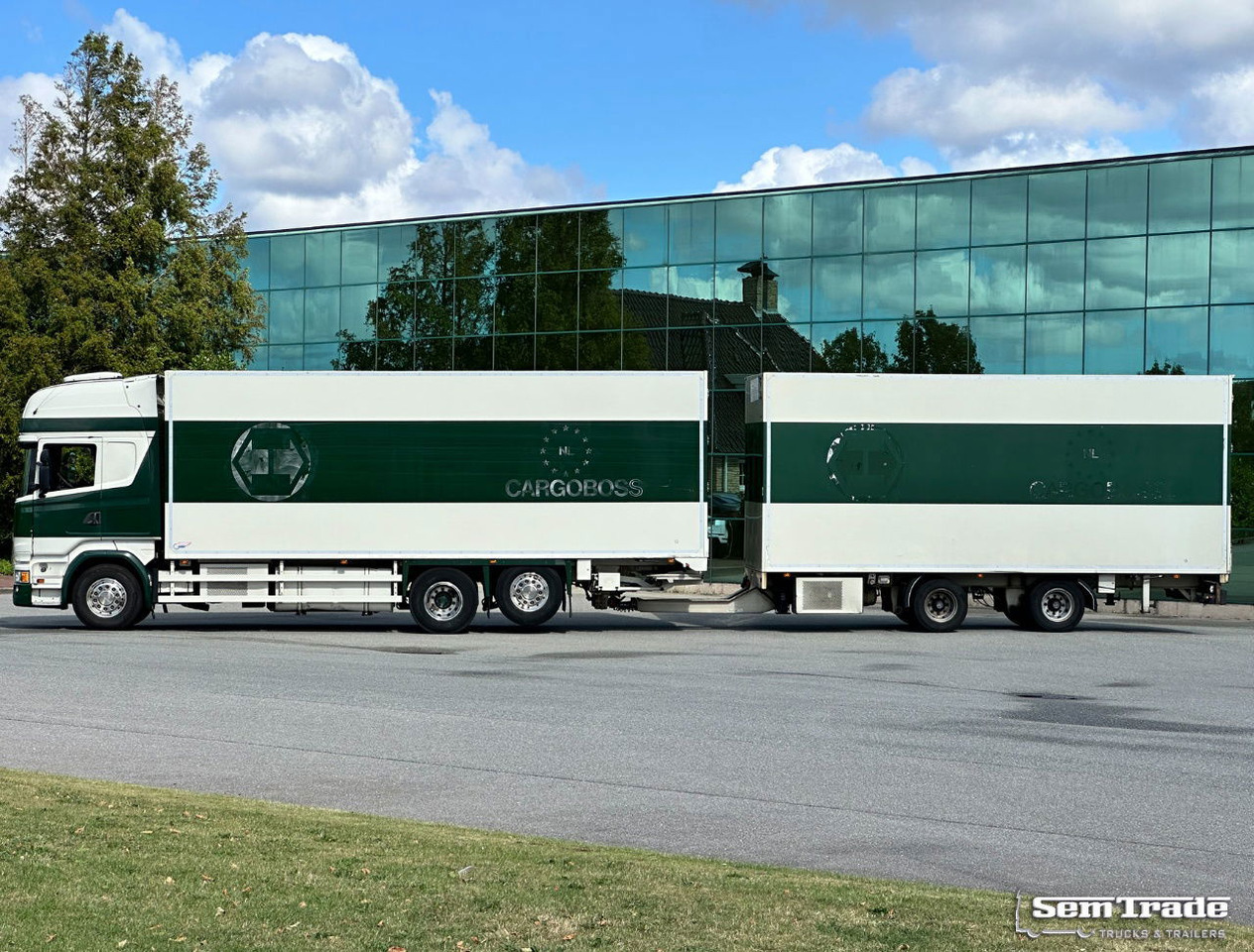 Scania R450 Retarder VAN Beurden Isolated Boxes TRS Cooling Tail Lift TOP Condition NL-Combi - Kamion frigorifer: foto 2 Scania R450 Retarder VAN Beurden Isolated Boxes TRS Cooling Tail Lift TOP Condition NL-Combi - Kamion frigorifer: foto 2
