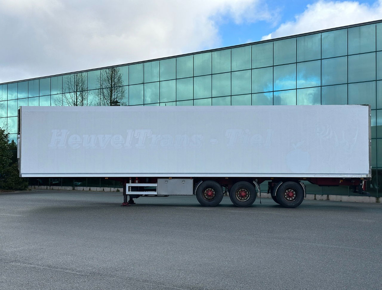 Van Eck 3 AS Koel Vries Carrier Vector 1800 Zeer Mooi Chassis Stuuras Tridec  - Gjysmë rimorkio frigorifer: foto 2 Van Eck 3 AS Koel Vries Carrier Vector 1800 Zeer Mooi Chassis Stuuras Tridec  - Gjysmë rimorkio frigorifer: foto 2