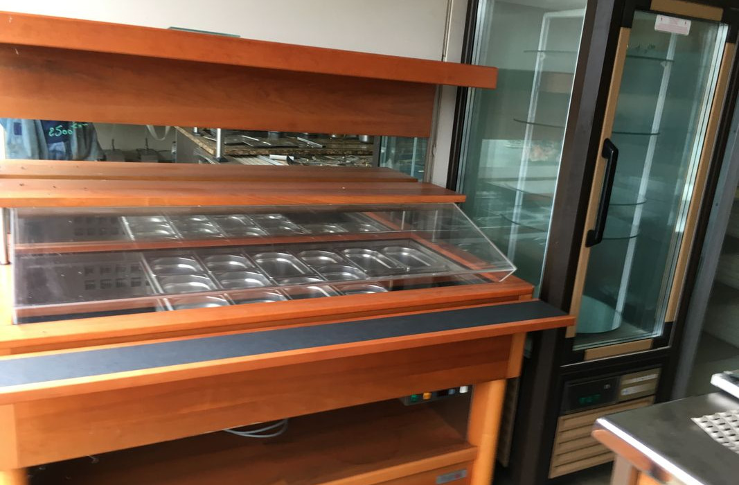 Tour refrigere Gastro ou 600x400 Armoires froides Self de presentation Table de decoupe refrigeree - Makineri ushqimore: foto 2 Tour refrigere Gastro ou 600x400 Armoires froides Self de presentation Table de decoupe refrigeree - Makineri ushqimore: foto 2