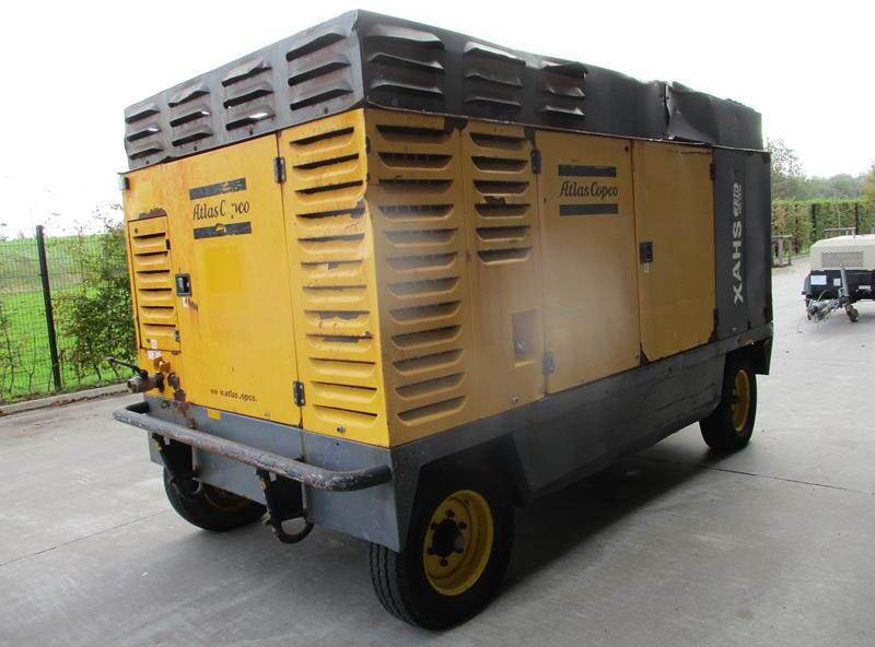 Atlas-Copco XAHS 336 CD - Kompresor ajri: foto 2 Atlas-Copco XAHS 336 CD - Kompresor ajri: foto 2