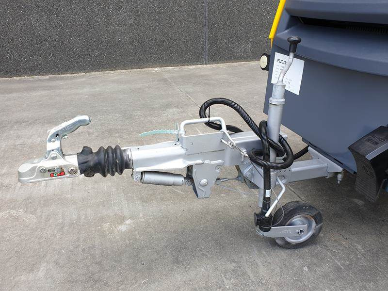 Atlas-Copco XAS 68 KD - Kompresor ajri: foto 5 Atlas-Copco XAS 68 KD - Kompresor ajri: foto 5
