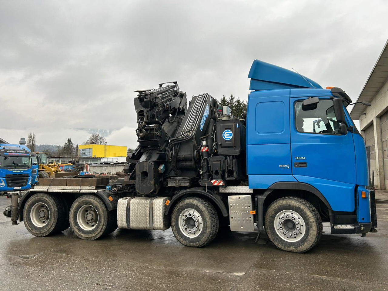 Volvo 520 FH + Effer 1550/8S - Vinç për kamion: foto 4 Volvo 520 FH + Effer 1550/8S - Vinç për kamion: foto 4