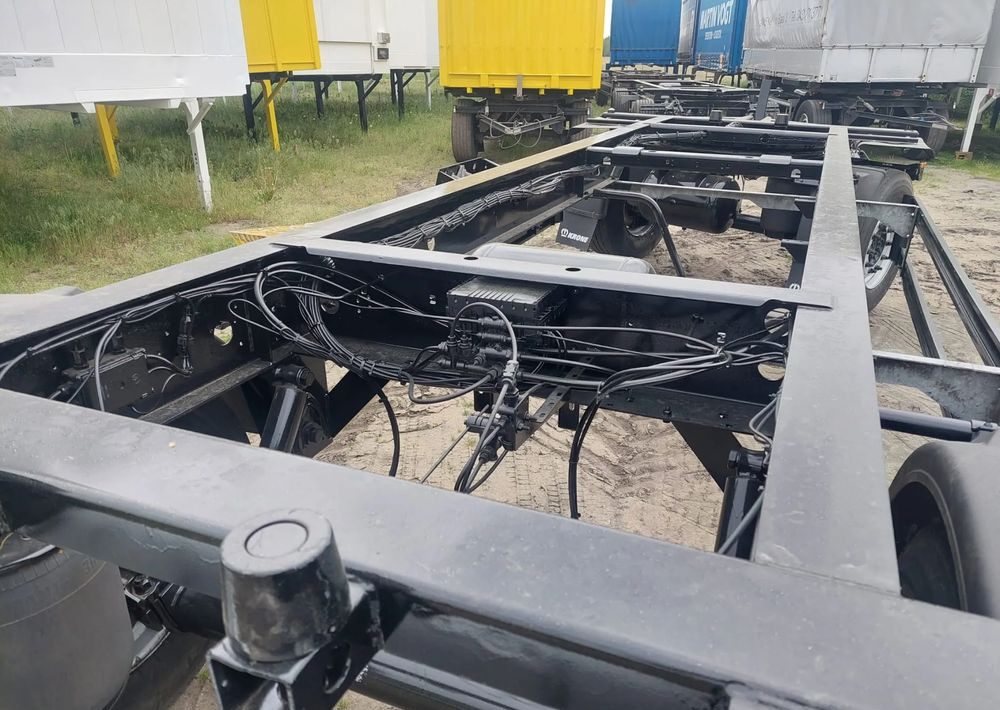 Krone - Transportjer kontejnerësh/ Rimorkio me karroceri të çmontueshme: foto 5 Krone - Transportjer kontejnerësh/ Rimorkio me karroceri të çmontueshme: foto 5