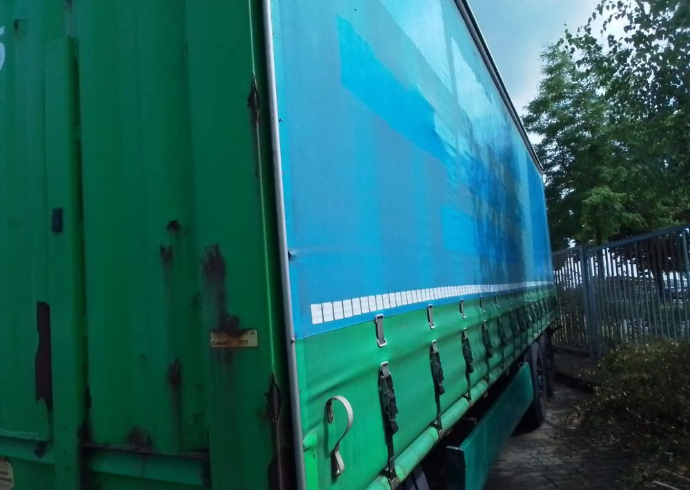 Krone Przyczepa 3 osie Firanka - Rimorkio me tendë: foto 3 Krone Przyczepa 3 osie Firanka - Rimorkio me tendë: foto 3