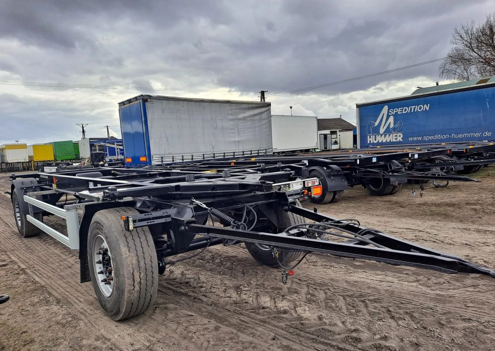 Krone Przyczepa Krone BDF 2017 rok - Transportjer kontejnerësh/ Rimorkio me karroceri të çmontueshme: foto 3 Krone Przyczepa Krone BDF 2017 rok - Transportjer kontejnerësh/ Rimorkio me karroceri të çmontueshme: foto 3