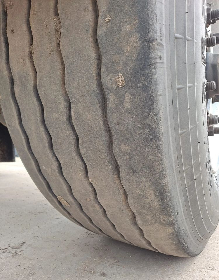 Krone Przyczepa Krone BDF - Transportjer kontejnerësh/ Rimorkio me karroceri të çmontueshme: foto 5 Krone Przyczepa Krone BDF - Transportjer kontejnerësh/ Rimorkio me karroceri të çmontueshme: foto 5