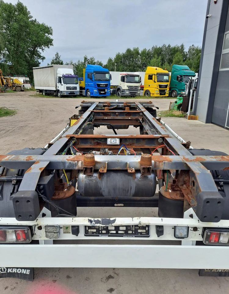 Krone Przyczepa Krone BDF - Transportjer kontejnerësh/ Rimorkio me karroceri të çmontueshme: foto 2 Krone Przyczepa Krone BDF - Transportjer kontejnerësh/ Rimorkio me karroceri të çmontueshme: foto 2