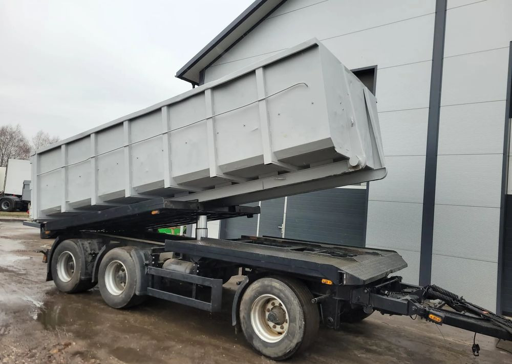 Krone Przyczepa wywrotka 3 osie wywrot - Rimorkio vetëshkarkuese: foto 1 Krone Przyczepa wywrotka 3 osie wywrot - Rimorkio vetëshkarkuese: foto 1