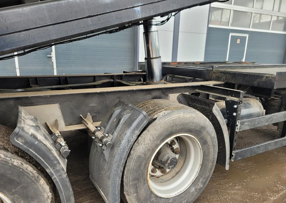 Krone Przyczepa wywrotka 3 osie wywrot - Makineritë e tjera: foto 2 Krone Przyczepa wywrotka 3 osie wywrot - Makineritë e tjera: foto 2