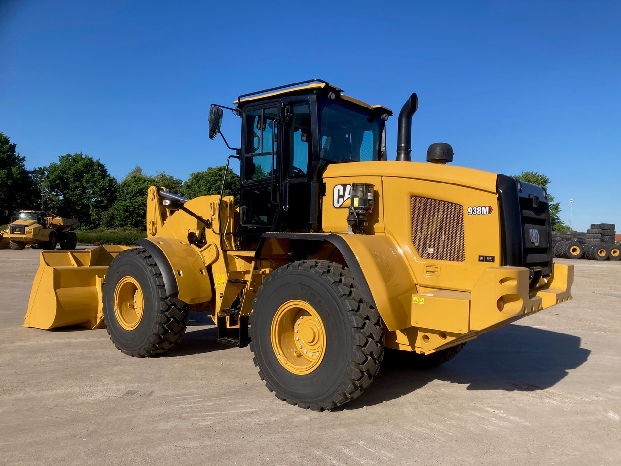 CATERPILLAR 938M - Fadrom me goma: foto 1 CATERPILLAR 938M - Fadrom me goma: foto 1