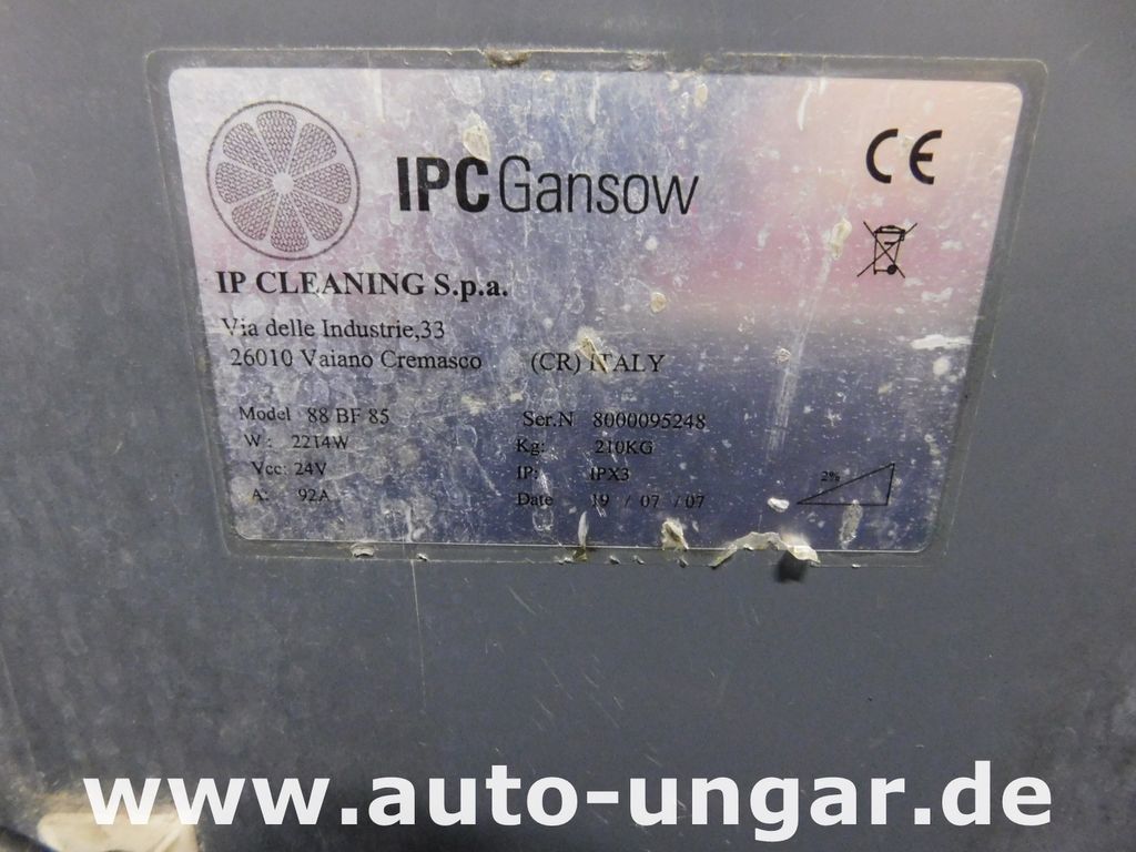 Gansow 88 mit eigenem Antrieb 24V inkl. Ladegerät - Makineri larëse-tharëse dyshemeje: foto 5 Gansow 88 mit eigenem Antrieb 24V inkl. Ladegerät - Makineri larëse-tharëse dyshemeje: foto 5