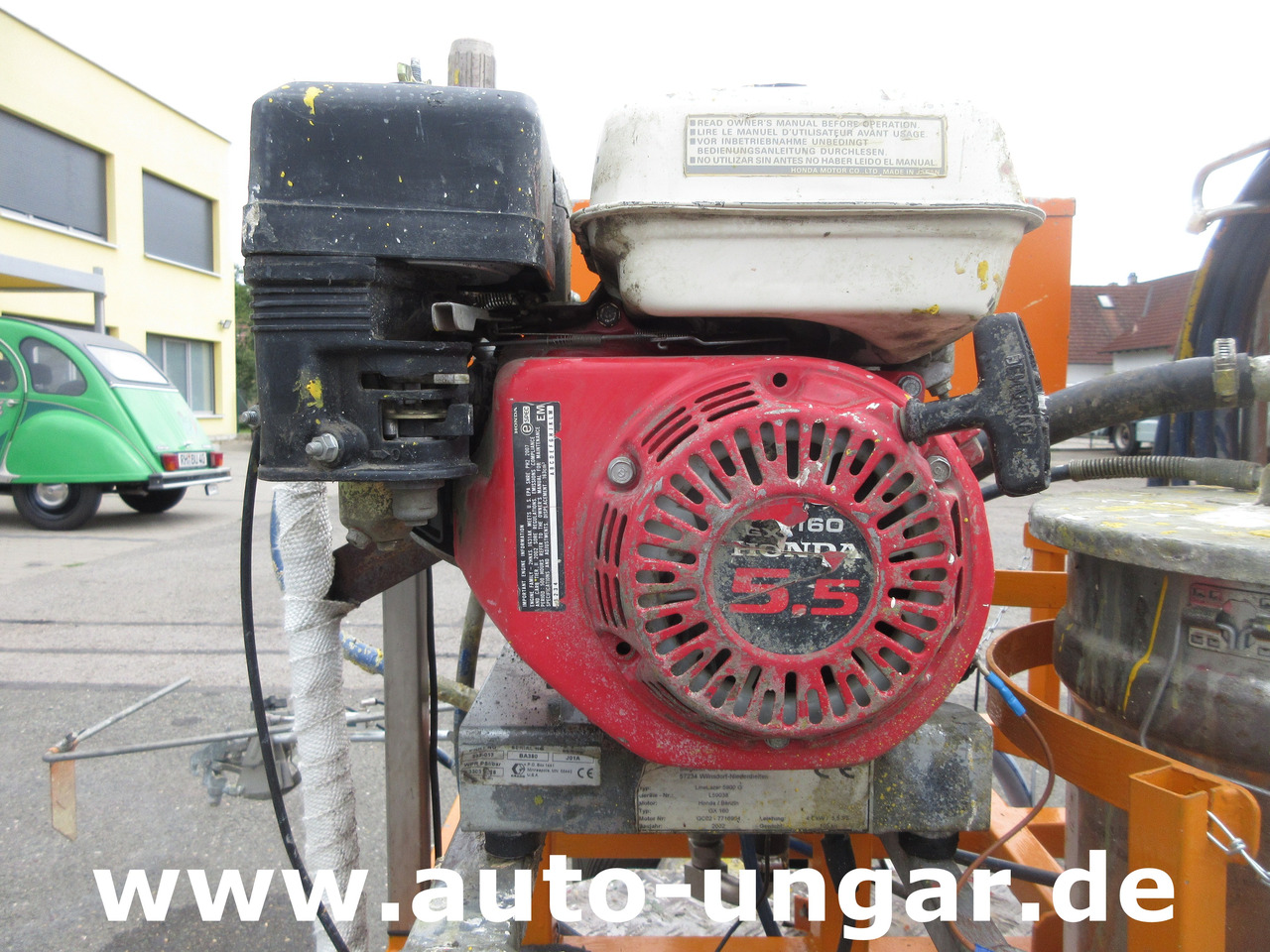Graco LineLazer II 5900 auf Zindel VarioZet Linedriver Perlstreuer + Airless-Farb-Spritze Hofmann - Makineri asfalti: foto 4 Graco LineLazer II 5900 auf Zindel VarioZet Linedriver Perlstreuer + Airless-Farb-Spritze Hofmann - Makineri asfalti: foto 4