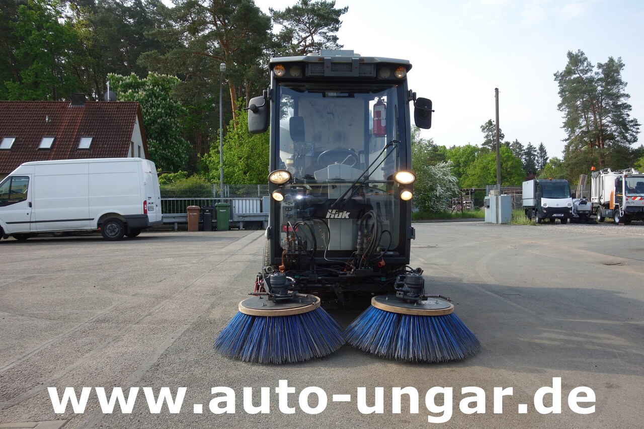 Hako CityMaster CM 1250 Baujahr 2014 Kehrmaschine 4x4 - Makinë fshirëse për rrugët: foto 2 Hako CityMaster CM 1250 Baujahr 2014 Kehrmaschine 4x4 - Makinë fshirëse për rrugët: foto 2