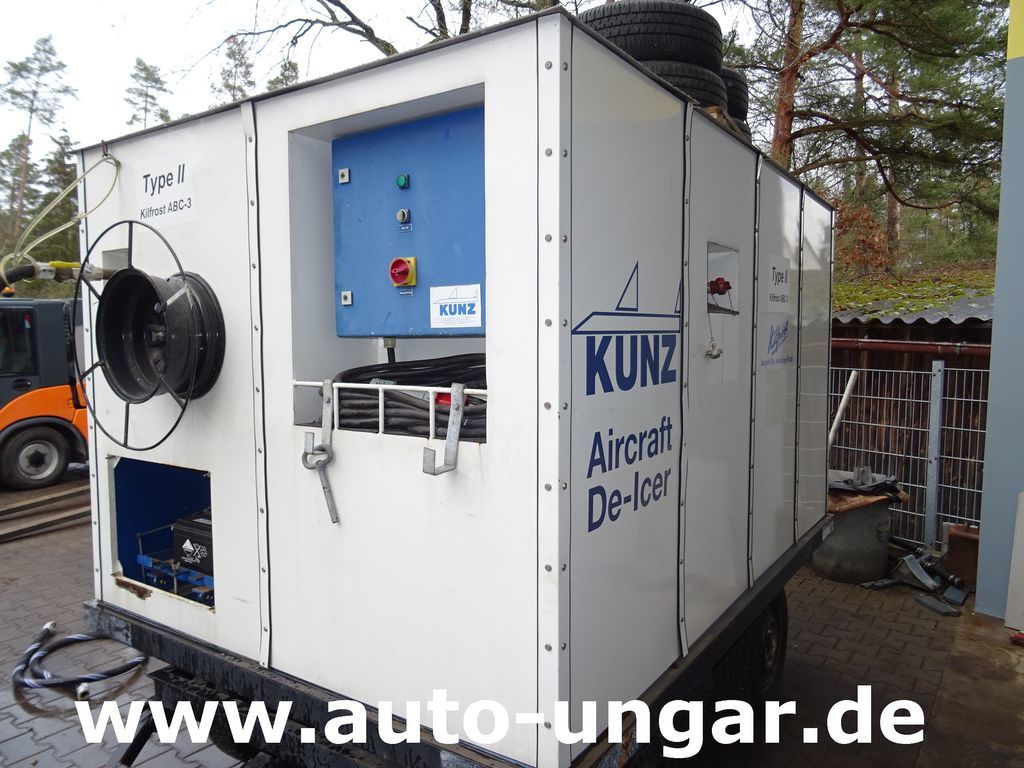 Kunz Aircraft De-Icer Anti-Icer 1200E GSE - Shkrirës akulli për avionë: foto 4 Kunz Aircraft De-Icer Anti-Icer 1200E GSE - Shkrirës akulli për avionë: foto 4