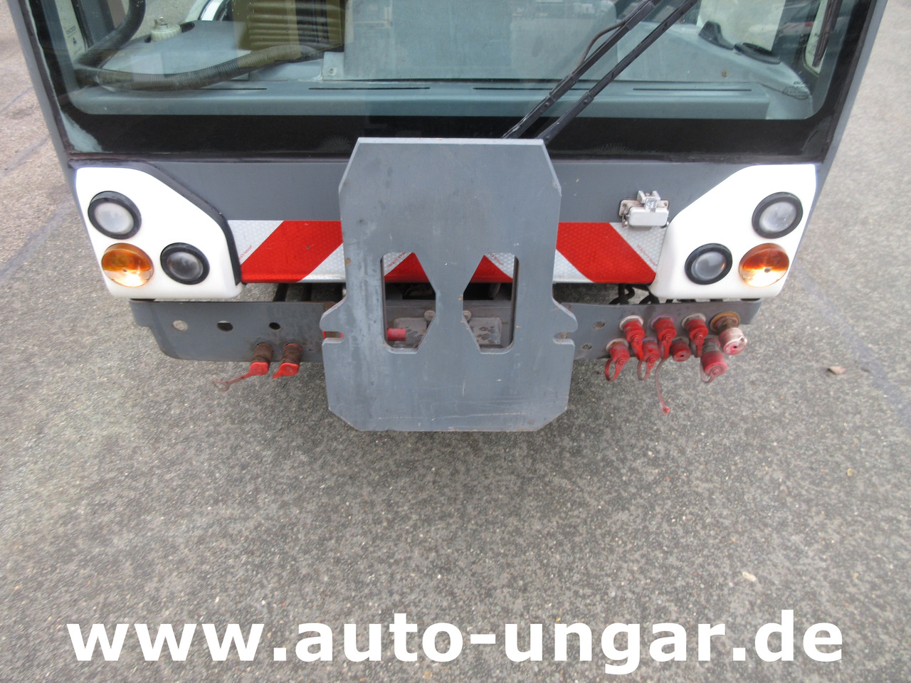 Mjet bujqësor/ Special BOSCHUNG L3 Laveuse Kärcher Baujahr 2015 mit Hochdruckreiniger am Heck: foto 9