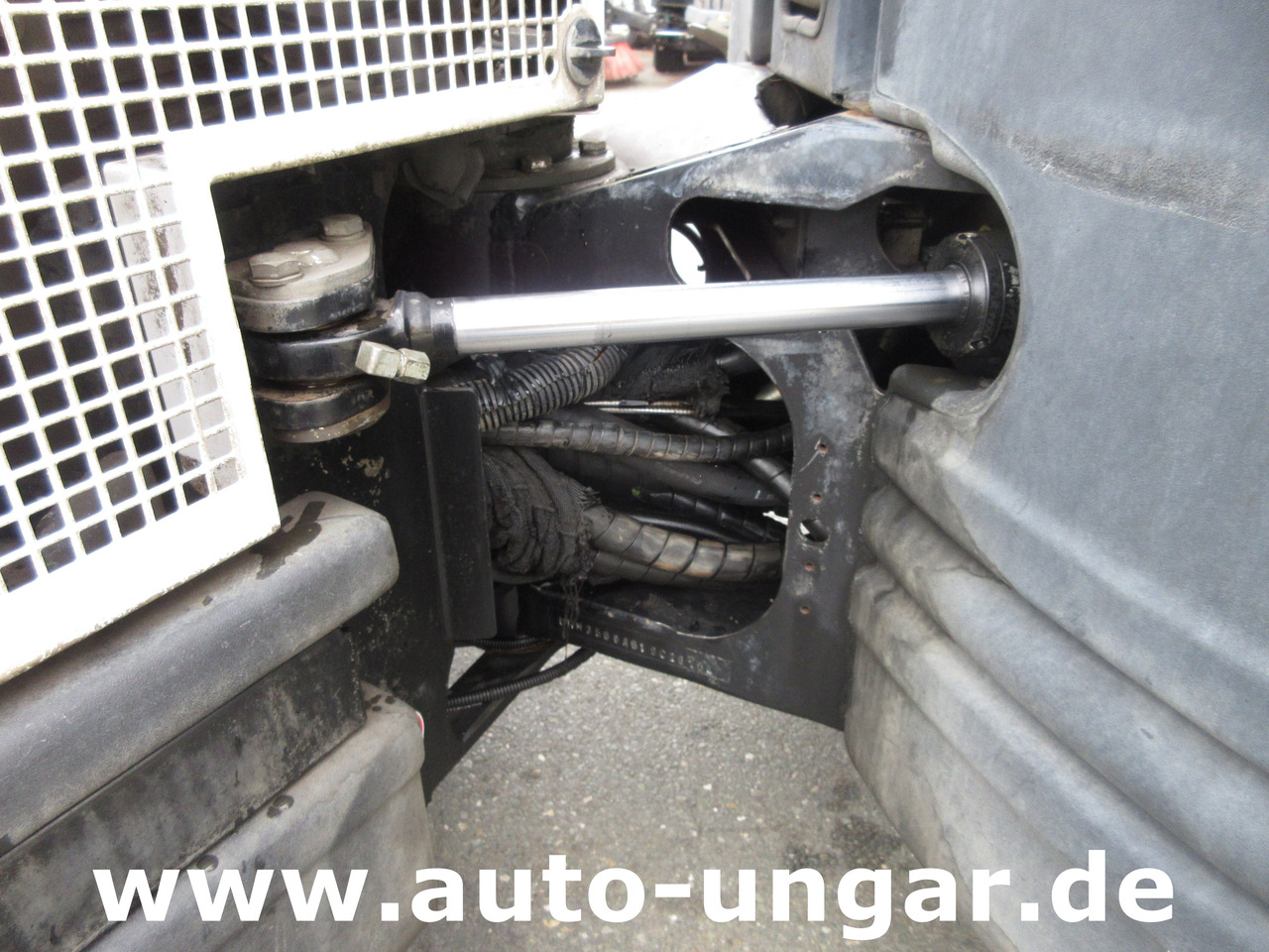 Makinë fshirëse për rrugët Nilfisk CR3500 CityRanger Schmidt Flexigo Multigo 4x4 Kehrmaschine Geräteträger: foto 13