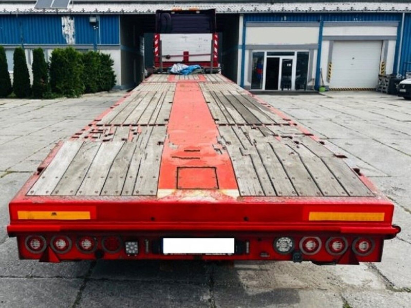 Bodex - Gjysmë rimorkio me plan ngarkimi të ulët: foto 3 Bodex - Gjysmë rimorkio me plan ngarkimi të ulët: foto 3