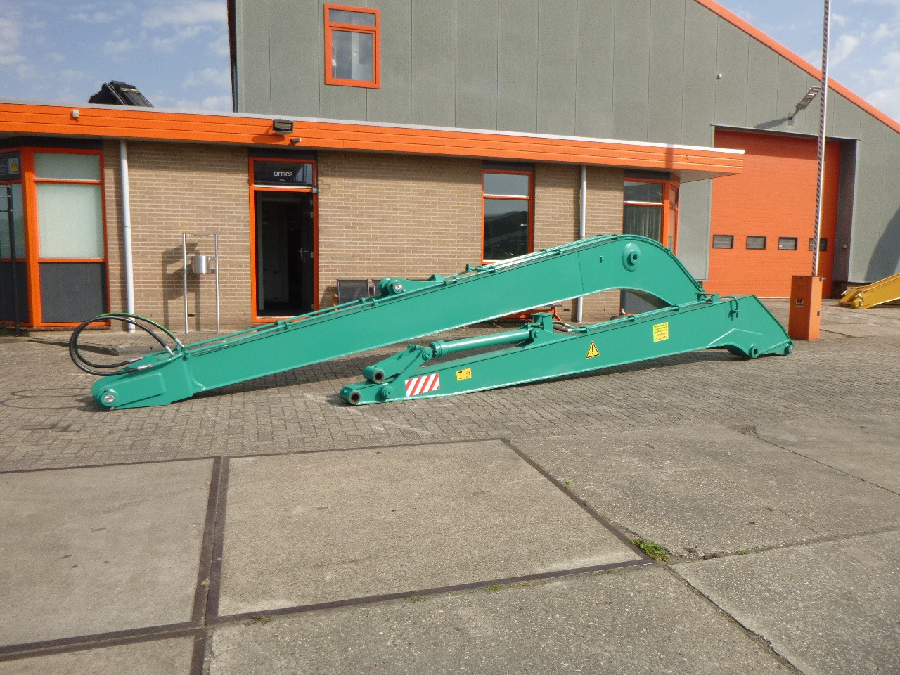 KOBELCO SK200 / SK210 - Vinç me krah për Ekskavator me zinxhirë: foto 1 KOBELCO SK200 / SK210 - Vinç me krah për Ekskavator me zinxhirë: foto 1