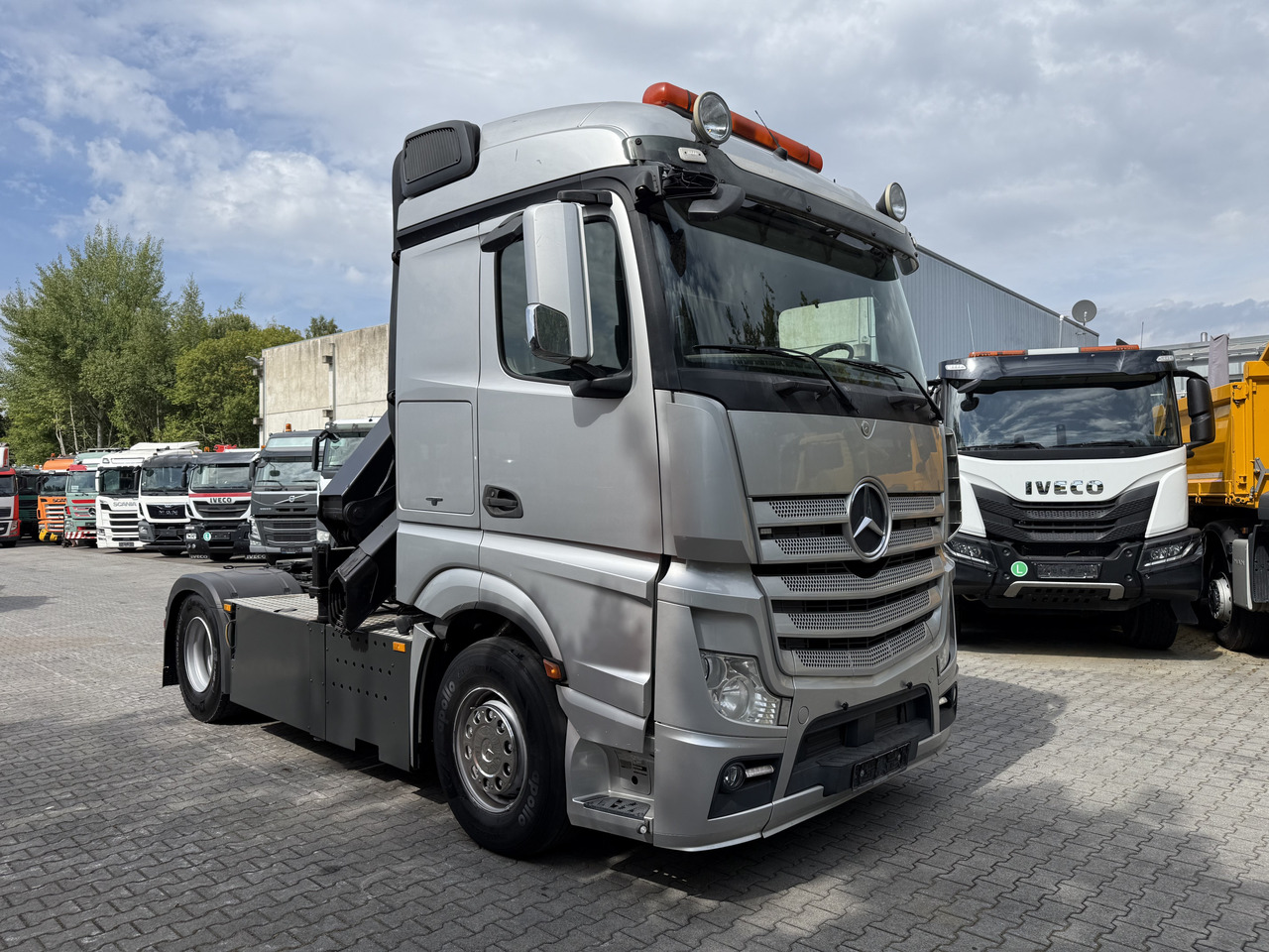 Gjysmë-kamion Mercedes-Benz Actros 1842LS Kran HMF 2020 bis 18 Meter: foto 10