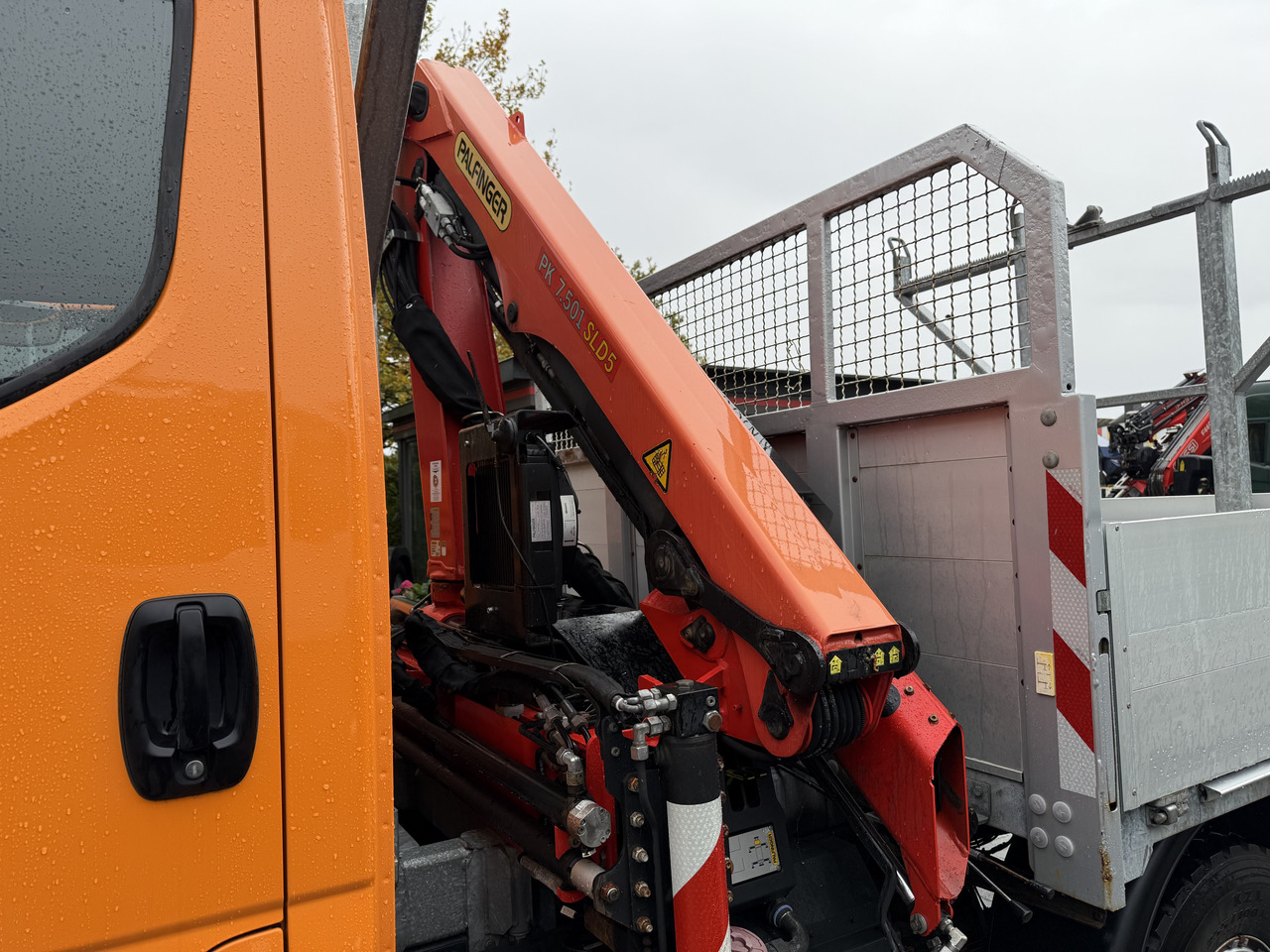 Iveco Daily 55S18W 4X4 Palfinger PK 7.501 - Kamion me karroceri të hapur, Kamion me vinç: foto 4 Iveco Daily 55S18W 4X4 Palfinger PK 7.501 - Kamion me karroceri të hapur, Kamion me vinç: foto 4