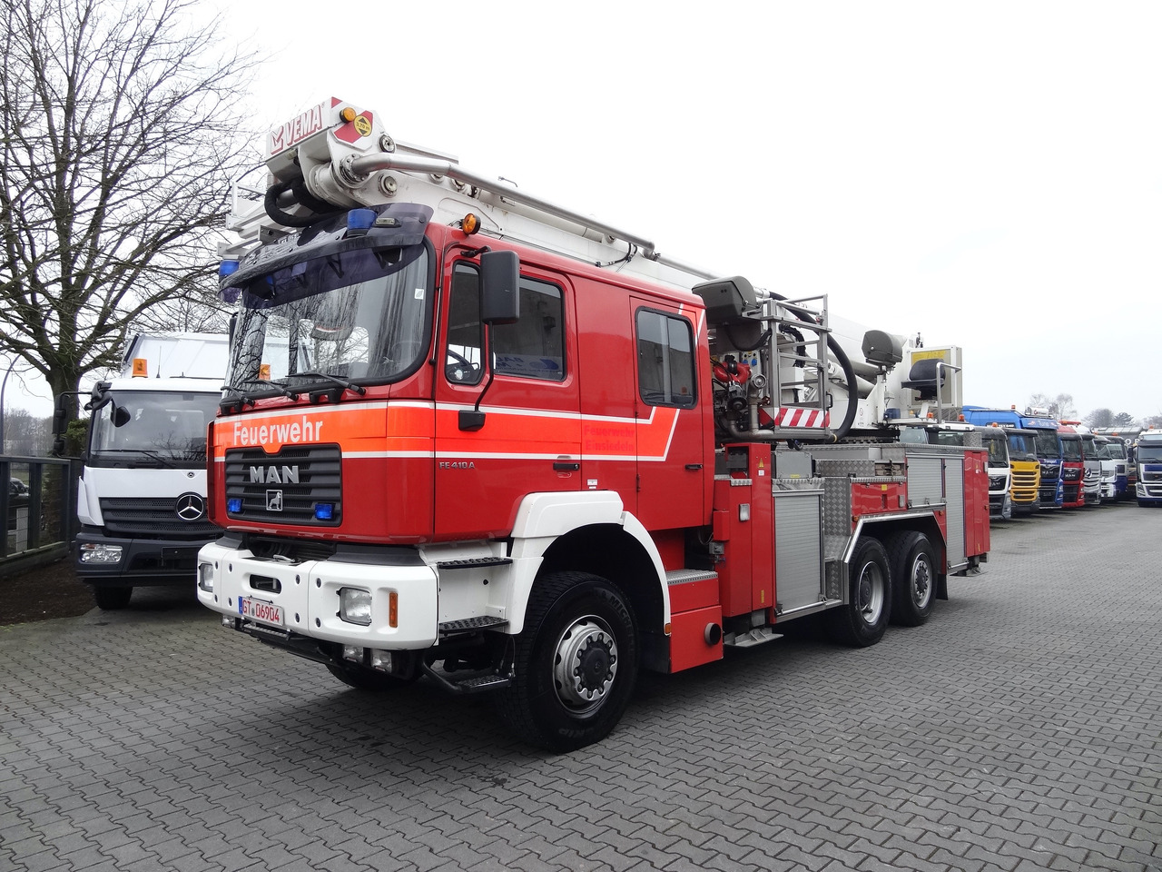 MAN FE 410 6X6 Feuerwehr Vema Lift 32 Meter - Platformë ajrore e montuar në kamion: foto 1 MAN FE 410 6X6 Feuerwehr Vema Lift 32 Meter - Platformë ajrore e montuar në kamion: foto 1