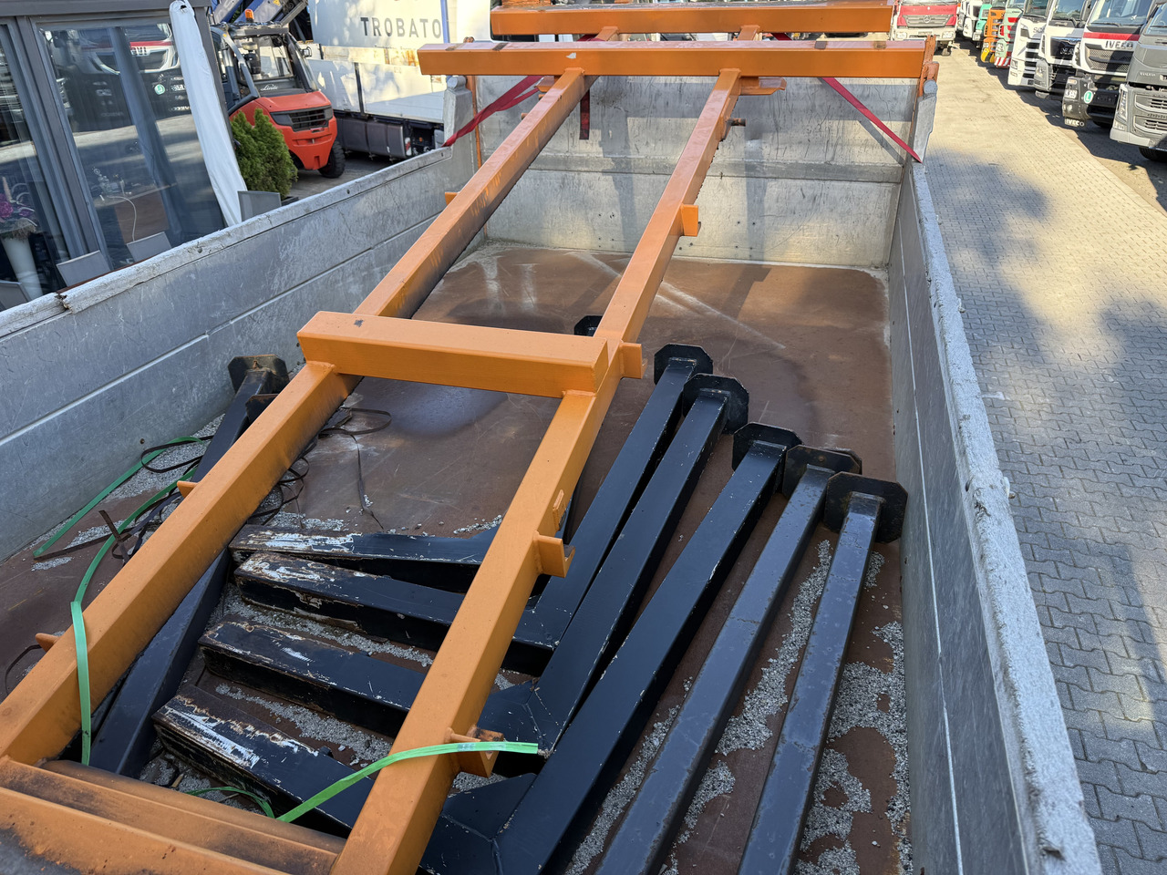 MAN TGS 28.400 6X4H-4 BL - Kamion kabinë-shasi, Kamion me vinç: foto 2 MAN TGS 28.400 6X4H-4 BL - Kamion kabinë-shasi, Kamion me vinç: foto 2