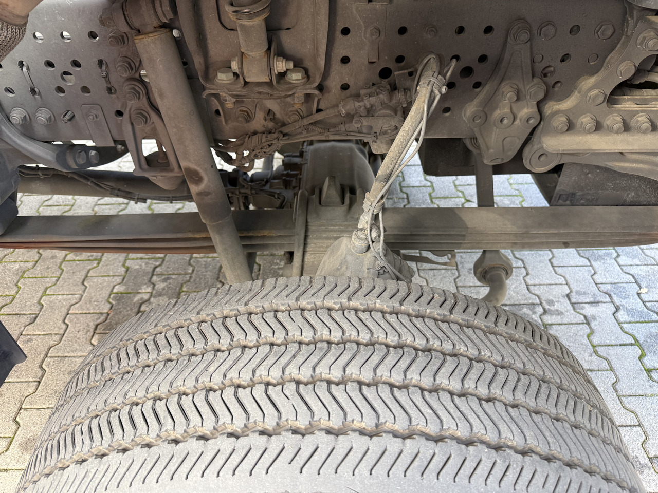 Mercedes-Benz Arocs 1827 AK 4X4 Ex-Bundeswehr - Kamion me tendë: foto 4 Mercedes-Benz Arocs 1827 AK 4X4 Ex-Bundeswehr - Kamion me tendë: foto 4