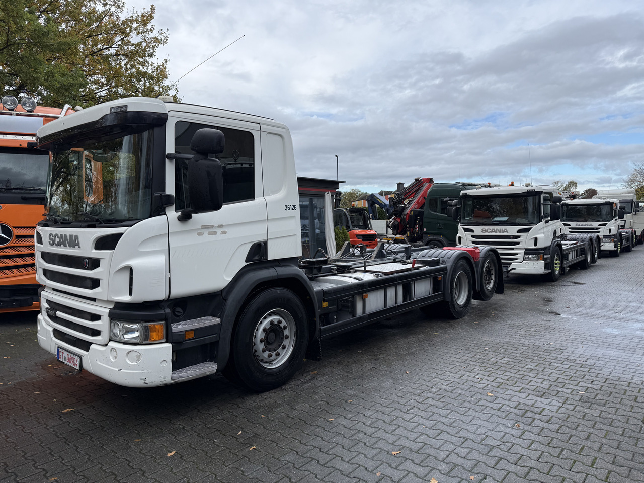 Scania P280 6X2*4 - Kamion kabinë-shasi: foto 1 Scania P280 6X2*4 - Kamion kabinë-shasi: foto 1
