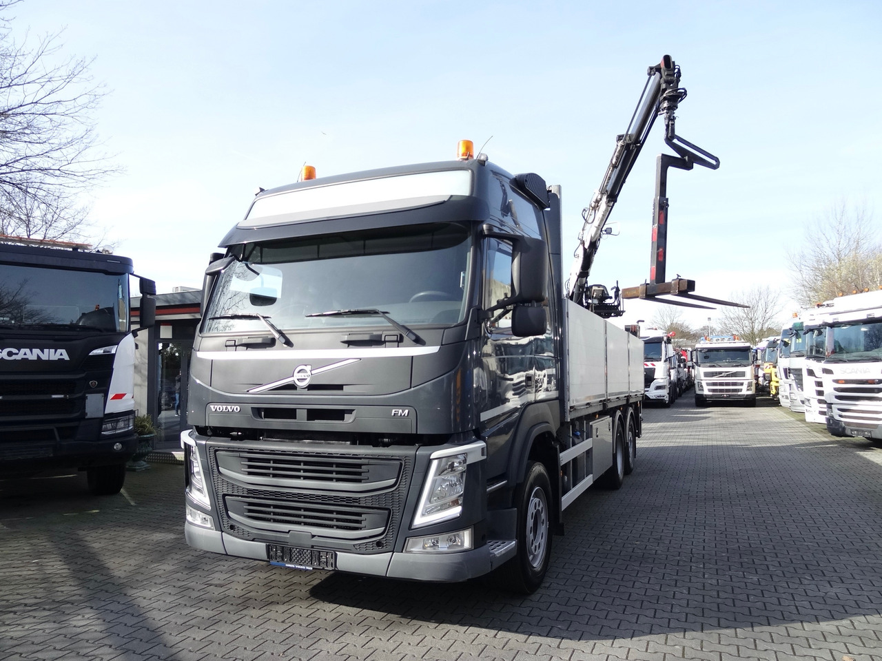 Volvo FM370 6X2*4 Kennis K14 Kran - Kamion me karroceri të hapur, Kamion me vinç: foto 2 Volvo FM370 6X2*4 Kennis K14 Kran - Kamion me karroceri të hapur, Kamion me vinç: foto 2