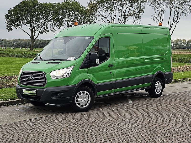 Ford Transit 2.0 L3H2 Navi Euro6 AC! - Furgon: foto 2 Ford Transit 2.0 L3H2 Navi Euro6 AC! - Furgon: foto 2