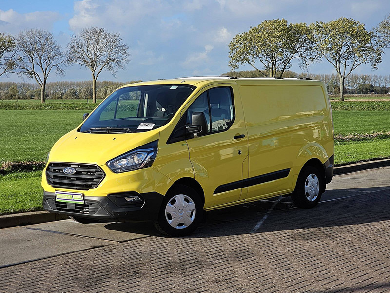Ford Transit Custom 2.0 ac EURO6 - Furgon i vogël: foto 2 Ford Transit Custom 2.0 ac EURO6 - Furgon i vogël: foto 2