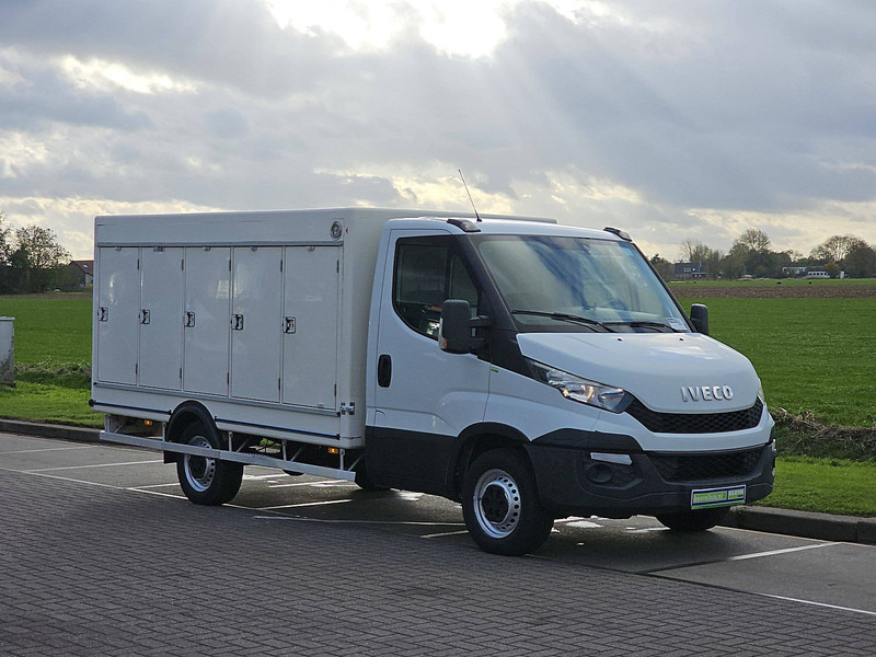 Iveco Daily 35 S 11 MANUAL 10 DOORS - Furgon frigorifer: foto 5 Iveco Daily 35 S 11 MANUAL 10 DOORS - Furgon frigorifer: foto 5