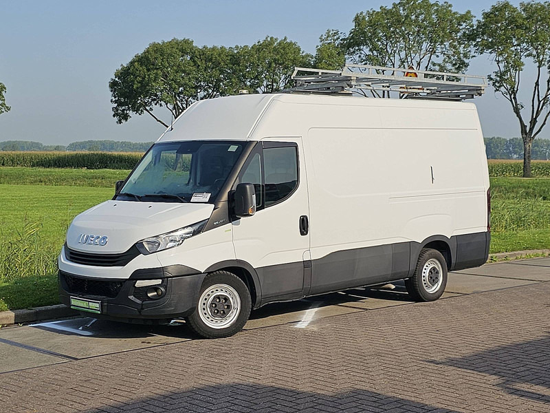 Iveco Daily 35S14 L2H2 Imperiaal Euro6 - Furgon: foto 2 Iveco Daily 35S14 L2H2 Imperiaal Euro6 - Furgon: foto 2