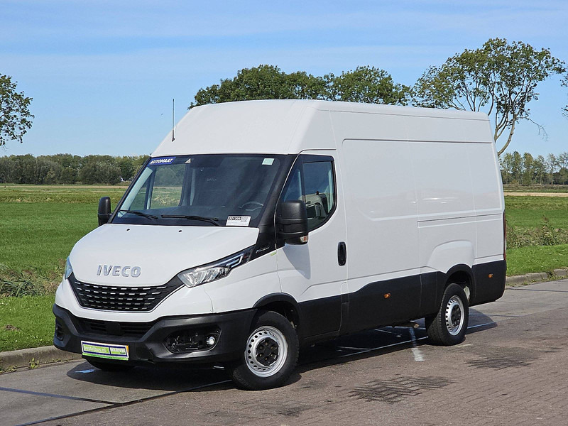 Iveco Daily 35S16 L2H2 Airco Automaat! - Furgon: foto 2 Iveco Daily 35S16 L2H2 Airco Automaat! - Furgon: foto 2