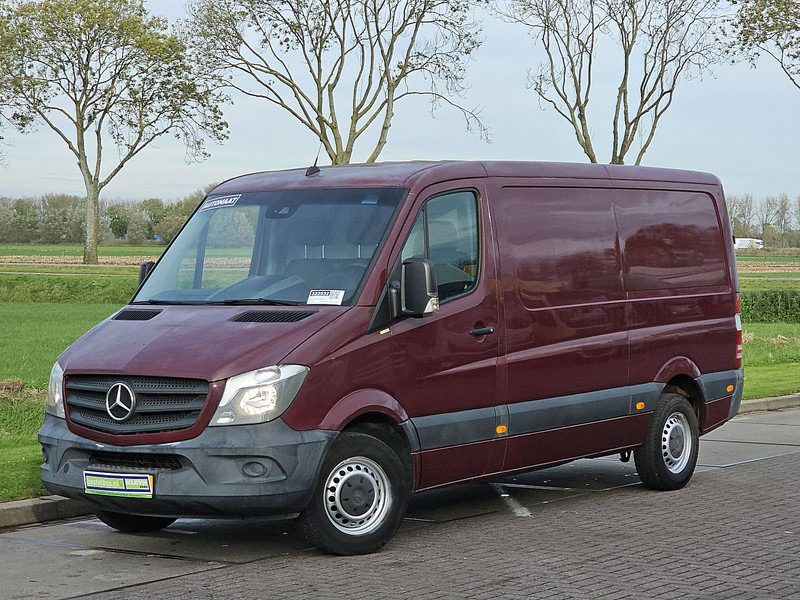 Mercedes-Benz Sprinter 211 CDI - Furgon i vogël: foto 2 Mercedes-Benz Sprinter 211 CDI - Furgon i vogël: foto 2