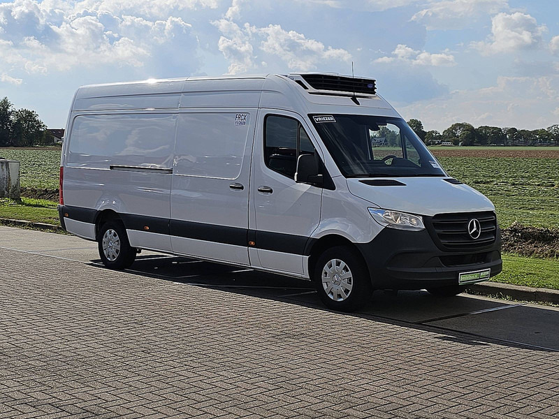 Mercedes-Benz Sprinter 315 L3H2 Maxi Koelwagen! - Furgon frigorifer: foto 5 Mercedes-Benz Sprinter 315 L3H2 Maxi Koelwagen! - Furgon frigorifer: foto 5