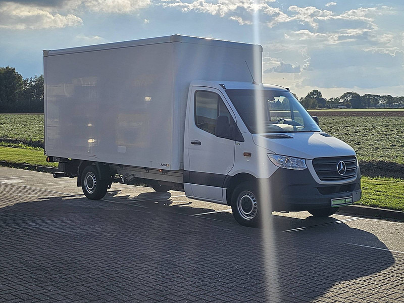 Mercedes-Benz Sprinter 316 Bakwagen Laadklep! - Kamioncine me kontinier: foto 5 Mercedes-Benz Sprinter 316 Bakwagen Laadklep! - Kamioncine me kontinier: foto 5