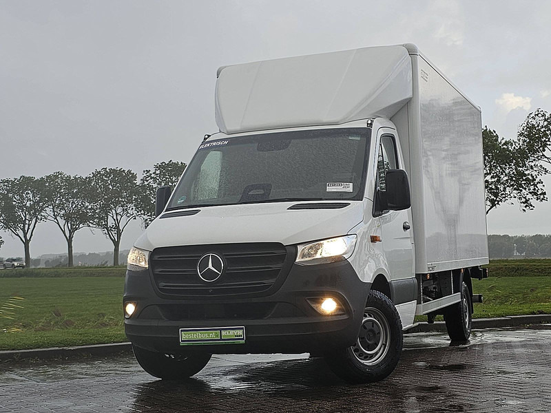 Mercedes-Benz eSprinter Bakwagen Laadklep! - Kamioncine me kontinier, Furgon elektrik: foto 1 Mercedes-Benz eSprinter Bakwagen Laadklep! - Kamioncine me kontinier, Furgon elektrik: foto 1